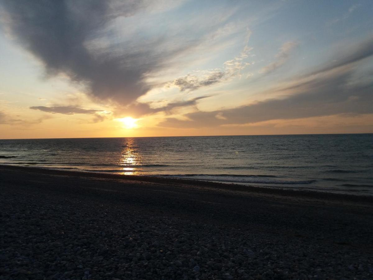 Gites "Aux Charmes De La Baie" Labellises 3 Clevacances Avec Parking Et Terrain Clos Buigny-Saint-Maclou Εξωτερικό φωτογραφία